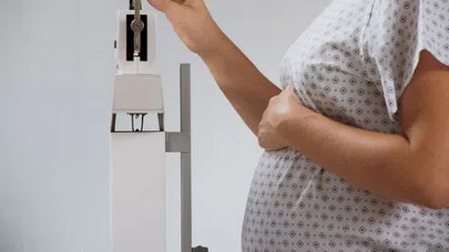 Fazla kilolar hamile kalmayı engelliyor