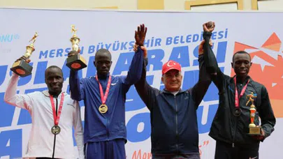 Mersin maratonunda parkur rekoru kırıldı