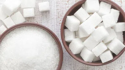 Aşırı şeker tüketimi böbrek hastalıkları riskini arttırıyor