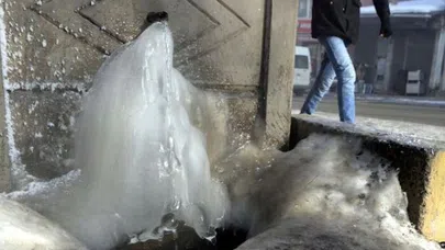 Meteoroloji: ''zorunlu kalmadıkça dışarı çıkmayın''