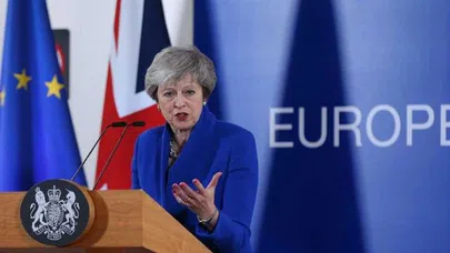 May'in 'B planı'  bugün oylanacak