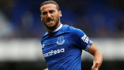 Everton taraftarlarından Cenk Tosun'a tepki