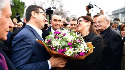 Ekrem İmamoğlu'ndan PERPA esnafına ziyaret