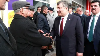 Fahrettin Koca'dan küskün seçmene çağrı