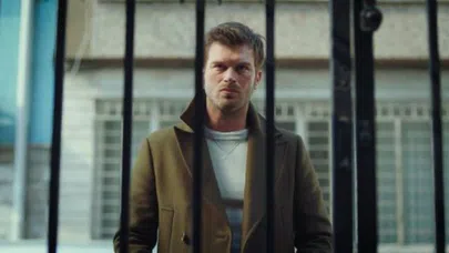 Ali Sürmeli de Çarpışma'da