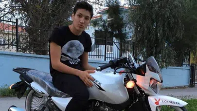 Tartıştığı 19 yaşındaki oğlunu öldürdü