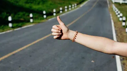 Lise öğrencilerine cinsel istismarda bulunan karı koca tutuklandı