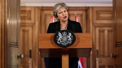 Başbakan May: Brexit krizinde Parlamento'yu suçlayın, beni değil