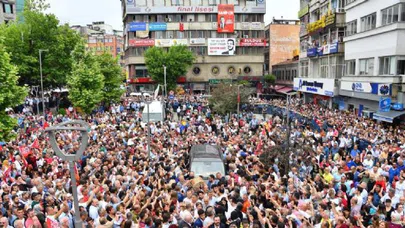 İmamoğlu Cumhurbaşkanı gibi karşılandı