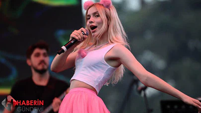 Aleyna Tilki'den ilk konser