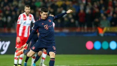 Lewandowski'den 15 dakikada 4 gol