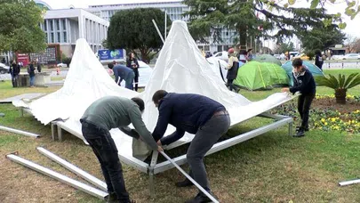 İBB önünde protesto