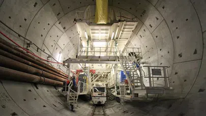 İstanbul'un Altını 10 Tane Köstebek Kazıyor