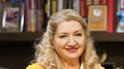 Dünya Gastroenteroloji Ödülü Türk Kadın Hekime Verildi