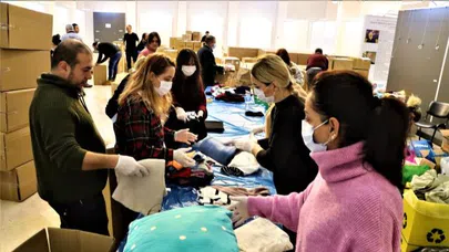 Maltepeliler'den, Depremzedelere 70 Ton Yardım