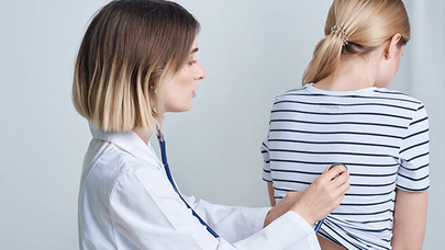 Skolyoz Hastalığı Hangi Sebeplerle Olur?