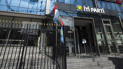 İYİ Parti'de İstifalar, Parti İçi Dinamikler Değişiyor