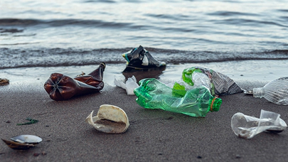 Denizlerdeki Plastik Kirliliğiyle Mücadele