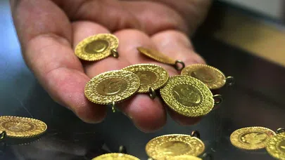 Gram altın '3500 TL olacak' dedi! Ünlü ekonomist tarih verdi