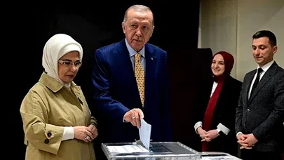 Cumhurbaşkanı Erdoğan, Üsküdar'da Oyunu Kullandı