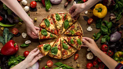 İtalyan Pizzasının Kökenleri ve Bölgelere Göre Çeşitleri