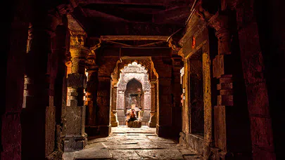 Sri Nageshwara Swamy Tapınağı,  Tarih öncesi Gizemi