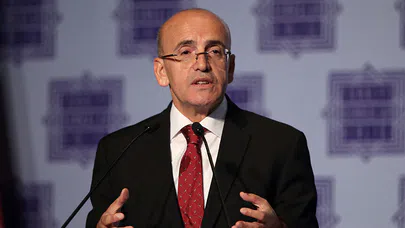 Uluslararası Arenada Hazine Bakanı Şimşek'ten Güçlü Vurgular