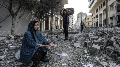 İsrail Saldırıları Gazze'de Büyüyen İnsani Krize Yol Açıyor