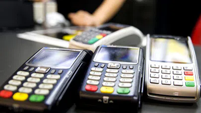 Kredi Kartı Faiz Oranları Yükseltildi