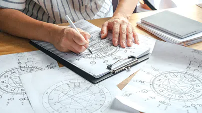 Yıldızların Yolculuğu, Astrolojik Danışmanlık