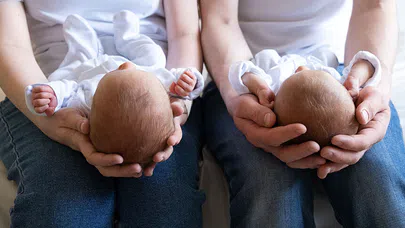 İkiz Gebeliklerde Demir Eksikliği, Nedenler ve Çözümler