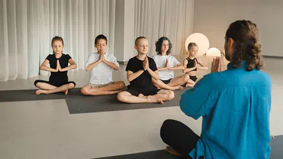 Yoga'nın Küçük Ustaları, Çocuklar İçin Yoga Eğitimi