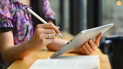 Yeni Nesil Platformlar ve E-Kitapların Yükselişi