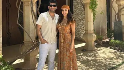 Ebru Şahin ve Murat Yıldırım'ın dizisinin ismi Gizli Bahçe oldu