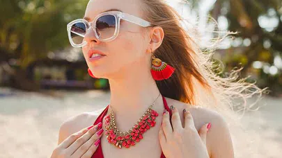 Günlük Stilinizi Belirleyen En Yeni Aksesuar Akımları