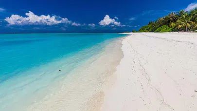 Dünyanın En Temiz ve Göz Alıcı Plajları