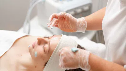 Estetik Uzmanları Aquafilling Risklerine Dikkat Çekiyor