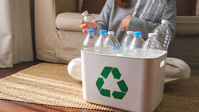 Plastik Su Şişelerinden, Pratik Saklama Çözümleri