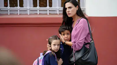 Şükran Ovalı, Güçlü Canan Karakteriyle İzleyicileri Etkiliyor