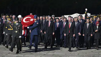Erdoğan’dan Cumhuriyet Bayramı’nda “Vatanın Bekası” Mesajı