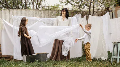 Mobilya Koruma Örtüsü Olarak Eski Çarşaflar