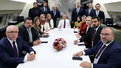 Erdoğan, Terör ve Demokrasi Aynı Koltukta Olamaz