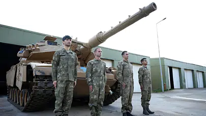 İlk Tank Dizisi ‘Siyah Bere’ Çok Yakında tabii’de