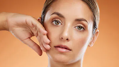 Teknolojiyle Şekillenen 2025 Güzellik Rutinleri