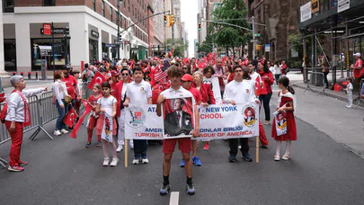 New York’ta Türk Bayrakları Dalgalanacak
