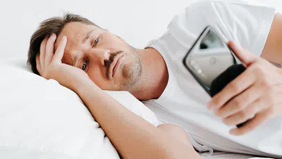 Gece Ekranlardan Uzak Durun ! Nedenmi ?