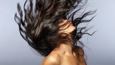 Sağlıklı Saçlar İçin Evde Uygulayabileceğiniz Maskeler