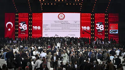 CHP Kurultayı'nda Finansal Gölge