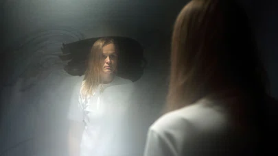 Kendi Karanlığımızla Yüzleşmenin Dönüştürücü Gücü