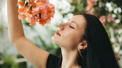 Kadınların Hafıza Dünyasında Parfümlerin Gücü